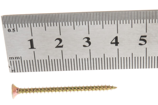 Универсальные шурупы для дерева, ДСП, ДВП Зубр желтопассивированные, PZ, 3,0x40мм, ТФ1, 500 штук 4-300391-30-040