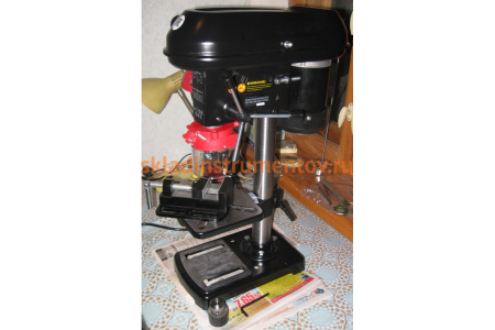 Сверлильный станок (9 скоростей, 400Вт, D13мм) Zitrek DP-82 067-4010