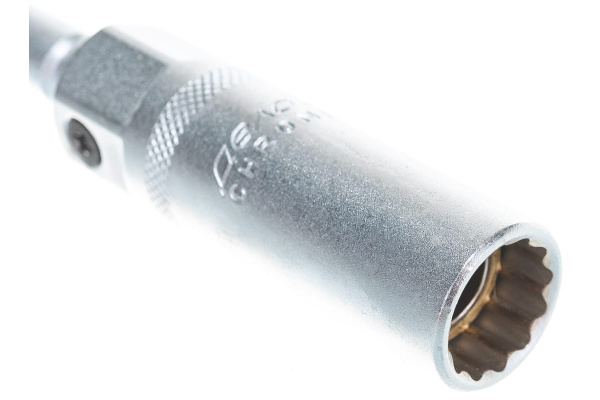 Свечной шарнирный ключ с магнитом 14 мм ДТ/50 Дело Техники 547454