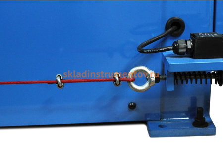 Вальцовочный электромеханический станок BlackSmith 380V-50HZ-3PH 1,5kW ESR-1300х2,5