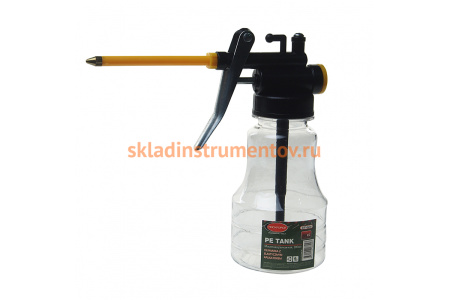 Масленка ROCKFORCE 300 мл пластиковая RF-0690 Масленка ROCKFORCE 300 мл пластиковая RF-0690