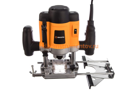 Фрезерная машина ВИХРЬ ФМ-1300 72/13/1