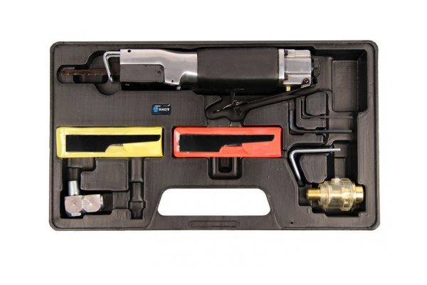 Пневмолобзик AIST в наборе 90450520 00-00012167