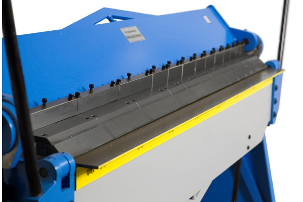 Листогибочный сегментарный станок, ручной Blacksmith W2.5x2540A