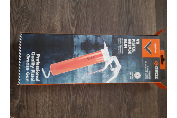 Шприц V-серии пистолетного типа Groz V5F/B/SPL 345атм, 500см3, шланг GR42976