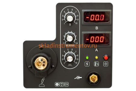 Полуавтомат для сварки в среде защитных газов Сварог MIG 200Y