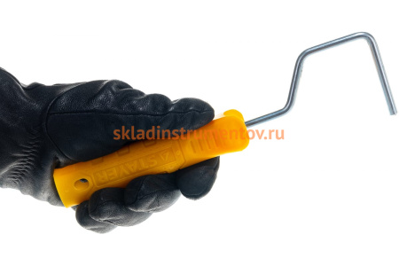 Ручка STAYER для мини-валиков бюгель 6мм 55х190мм 0565-19 Ручка STAYER для мини-валиков бюгель 6мм 55х190мм 0565-19