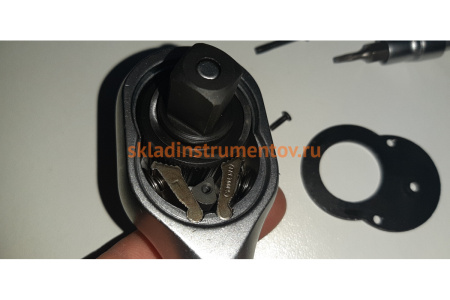 Набор инструментов 1/2, 1/4 дюйма, CrV, пластиковый кейс 82 предмета Вихрь 73/6/7/3