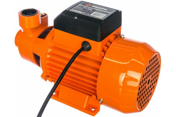 Поверхностный самовсасывающий насос Вихрь ПН-650 68/4/5