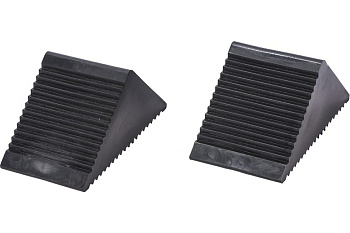 Резиновый противооткатный упор AV Steel 80х105х125 мм 2 шт. AV-921069