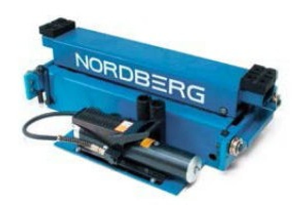 Пневмогидравлическая траверса 2 т NORDBERG 422TA