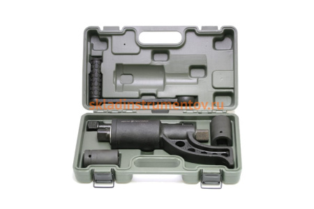 Ручной удлиненный гайковерт с головками 32мм, 33мм ДТ/4 Дело Техники 536591