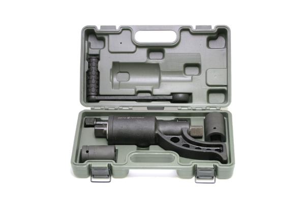 Ручной удлиненный гайковерт с головками 32мм, 33мм ДТ/4 Дело Техники 536591