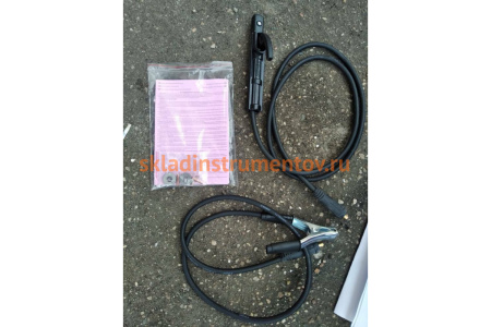 Инверторный сварочный полуавтомат Зубр 200 А, ПС-200 Инверторный сварочный полуавтомат Зубр 200 А, ПС-200