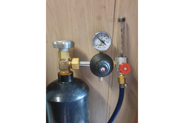 Регулятор углекислотный с ротаметром и манометром REDIUS У-30-КР1-Р СВ000010434 Регулятор углекислотный с ротаметром и манометром REDIUS У-30-КР1-Р СВ000010434