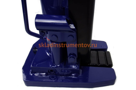 Зацепной домкрат AE&T 2 т T20202A