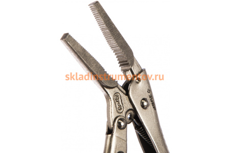 Ручной зажим Зубр Эксперт с удлиненными губками из кованой Cr-V стали для мест с ограниченным доступом 150 мм 22511-15