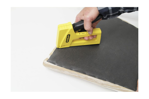 Степлер Stanley LIGHT DUTY 6-TR55 для скоб типа А 4-14ММ STHT6-70409