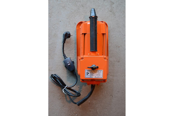 Вибратор Vektor 2200 1002 220V