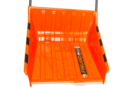 Скрепер для уборки снега на колесах Центроинструмент Кенгуру 0538