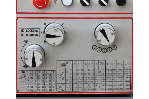 Токарно-винторезный станок METALMASTER MLM 360x1000