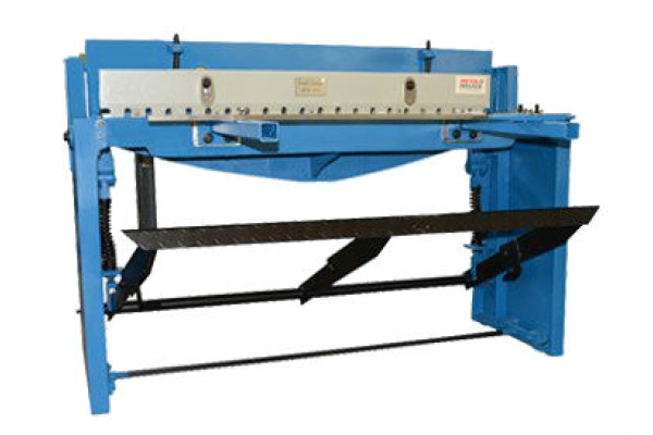 Гильотинные ножницы METALMASTER MTG 1315 Гильотинные ножницы METALMASTER MTG 1315