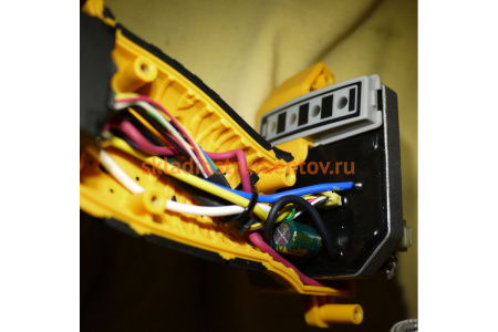 Аккумуляторная дрель-шуруповерт Absolut SKytools SK7003