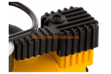 Автомобильный компрессор 12 В, 10 атм., 35 л/мин Denzel DС-20 58054 Автомобильный компрессор 12 В, 10 атм., 35 л/мин Denzel DС-20 58054