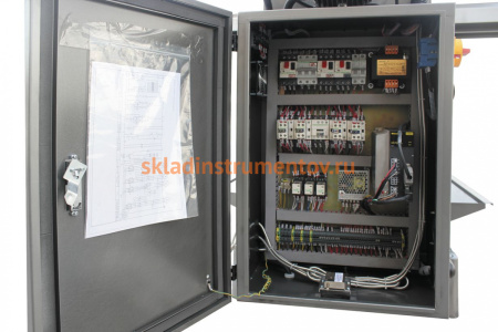 Широкоуниверсальный фрезерный станок JET JUM-1253VHXL DRO 380В 50000862T