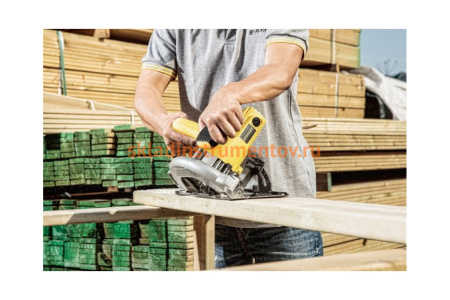 Дисковая пила Stanley SC16