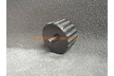 Винт-переходник с резьбы 5/8" на 1/4" ADA А00489