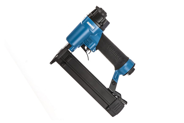 Пневмогвоздезабивной пистолет SUMAKE P 0.6/30 7305