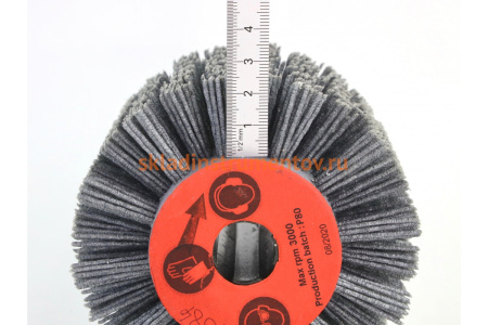 Щетка (110х100х19 мм; +4 паза; P80; полимерный ворс) ОСБОРН 3-384 FEL110100P80PGR