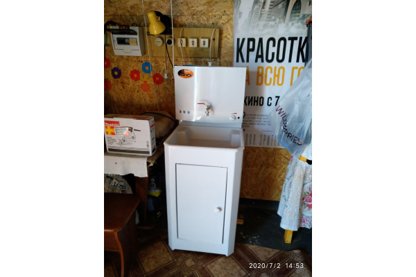 Дачный умывальник с подогревом Вихрь, белый 74/4/4