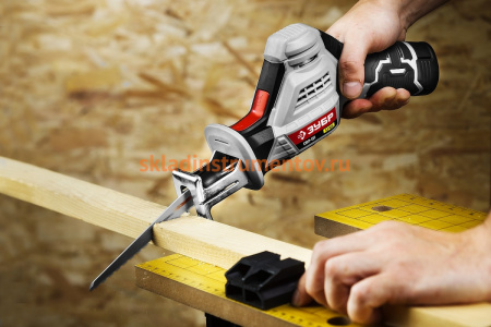 Сабельная пила ЗУБР 12В СПЛ-121