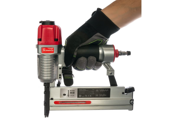 Пневматический нейлер-степлер с регулировкой глубины MATRIX 2 в 1 57428