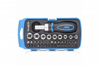 Реверсивная отвертка БАРС с набором бит и торцевых головок, 41 шт. 13358