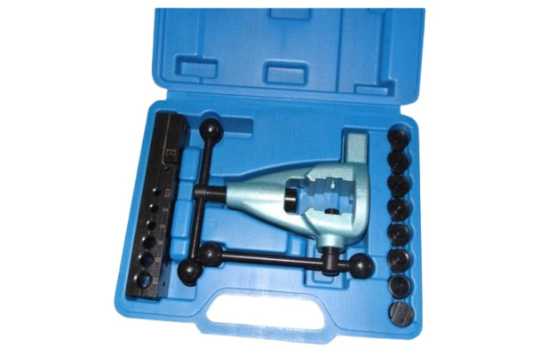 Инструмент для развальцовки труб AE&T профессиональный, 10 предметов TA-M1081