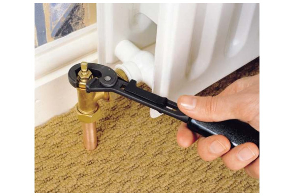 Быстрозажимной сантехнический гаечный ключ 8-14 мм Stanley 4-87-988