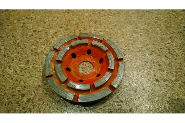 Чашка алмазная сегментная двухрядная (100х22.2 мм) Trio-Diamond TCW150