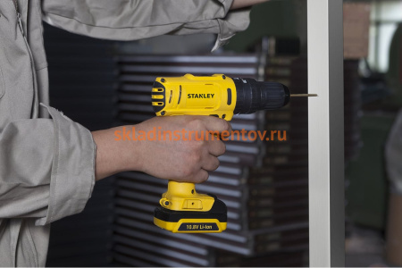 Ударная дрель-шуруповерт Stanley SCH12S2