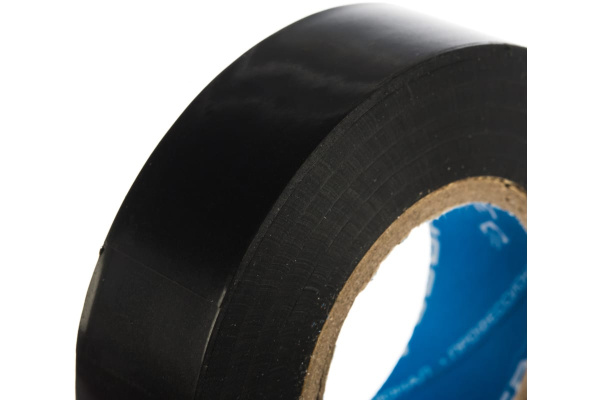 Изолента "МАСТЕР" черная ПВХ (19 мм; 20 м) ЗУБР 1234-2_z01