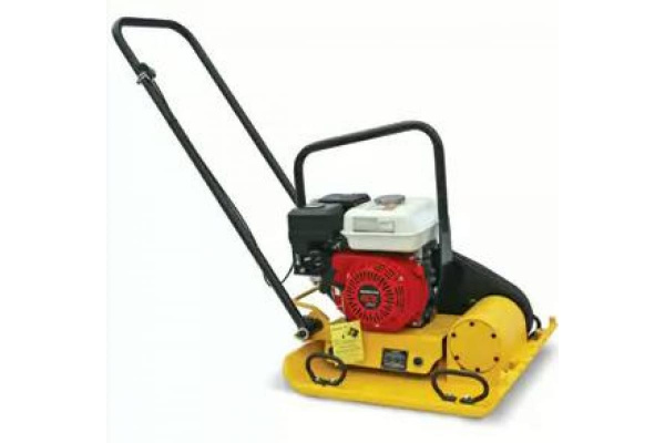 Бензиновая виброплита ADA PB15 А00248