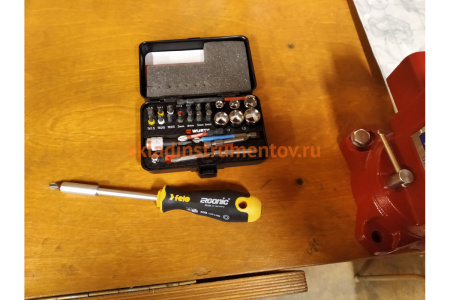 Отвертка Felo Ergonic с насадкой под биты 1/4" 43812540