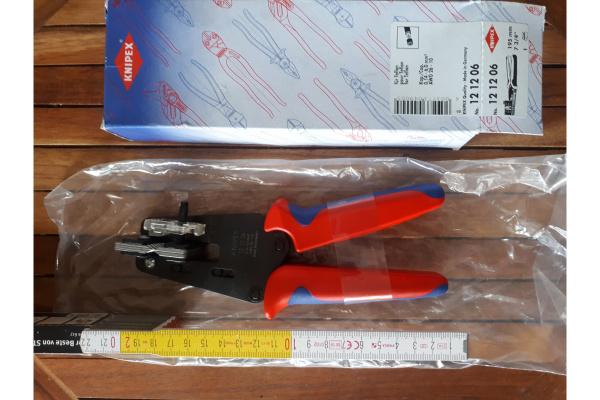 Прецизионный инструмент для удаления изоляции KNIPEX KN-121206