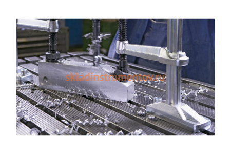 Настольный зажим BESSEY BE-BSG21-14, 210 мм