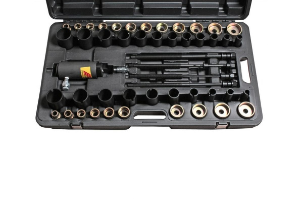 Универсальный набор съемников сайлентблоков (гидравлический привод, кейс) JTC-4704