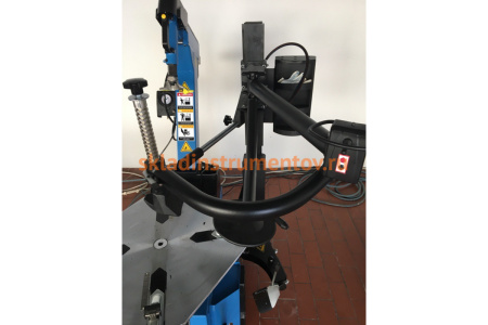 Пневматическое устройство третья рука правосторонняя установка Trommelberg PL1350