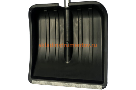 Пластиковая лопата для снега с алюминиевым черенком СПЕЦ Зима-Авто V-образная ручка ЗИ-00566