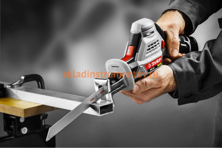 Сабельная пила ЗУБР 12В СПЛ-121